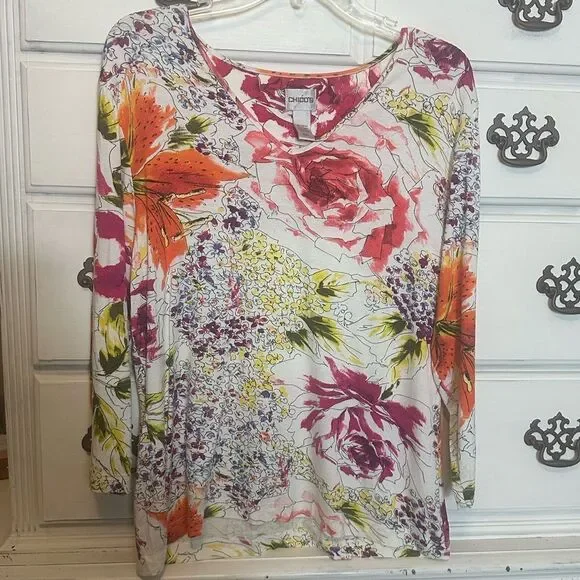 Vintage Chico’s Floral Top - Picture 3 of 16
